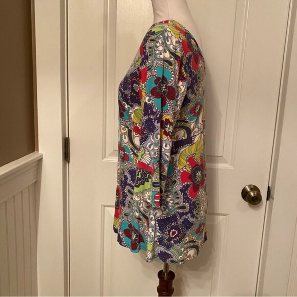 SALAAM TOP SCOOP NECK & BACK BLUE WHITE PURPLE MULTI COLOR FLORAL SIZE L USA - Picture 4 of 8